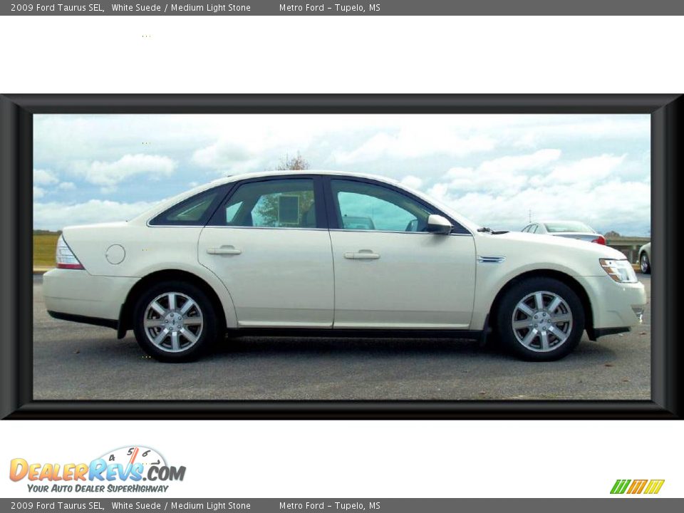 2009 Ford Taurus SEL White Suede / Medium Light Stone Photo #5