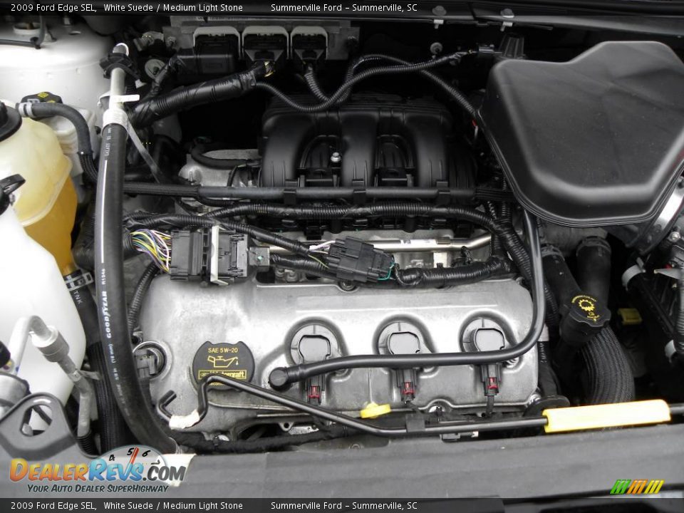 2009 Ford Edge SEL White Suede / Medium Light Stone Photo #17