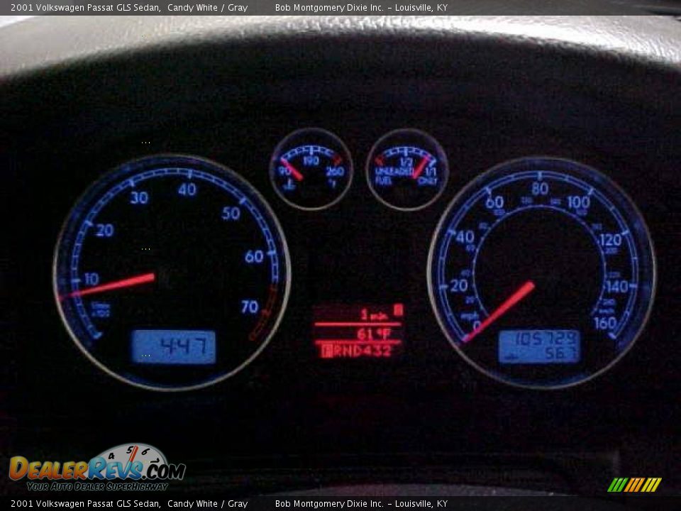 2001 Volkswagen Passat GLS Sedan Candy White / Gray Photo #17