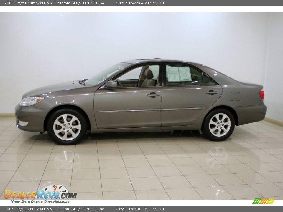 2005 Toyota Camry XLE V6 Phantom Gray Pearl / Taupe Photo #4
