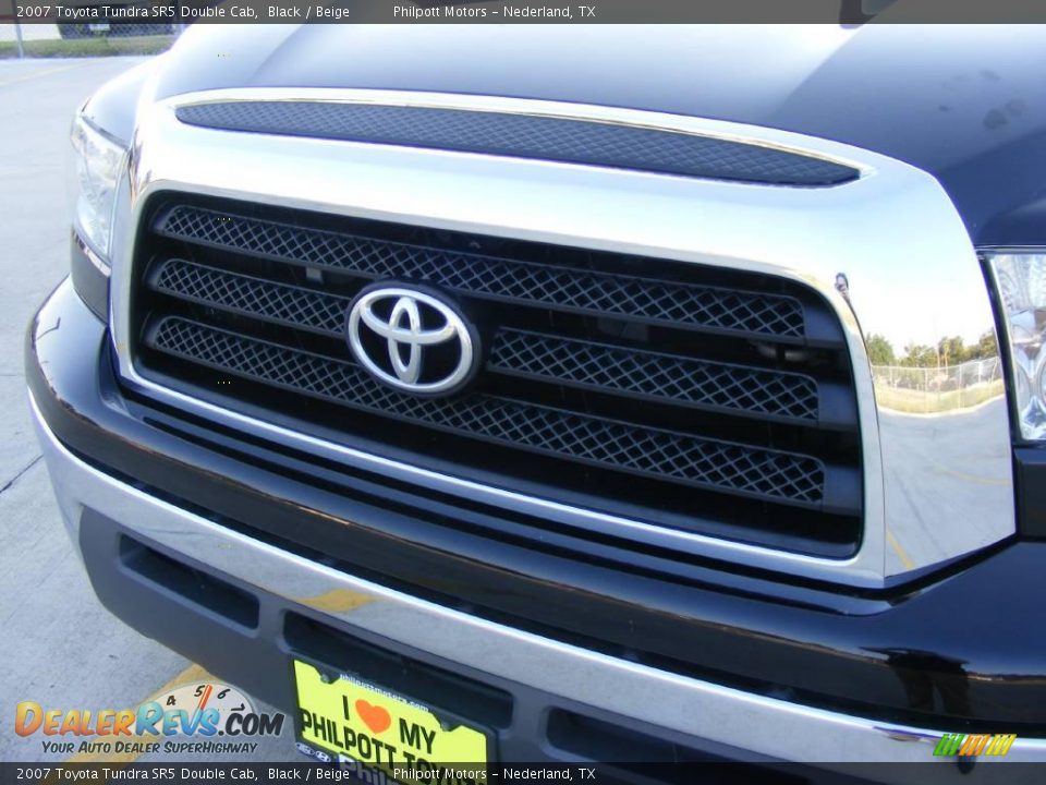2007 Toyota Tundra SR5 Double Cab Black / Beige Photo #11