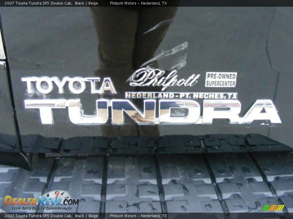 2007 Toyota Tundra SR5 Double Cab Black / Beige Photo #16