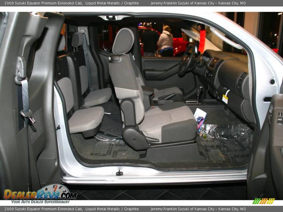 2009 Suzuki Equator Premium Extended Cab Liquid Metal Metallic / Graphite Photo #8