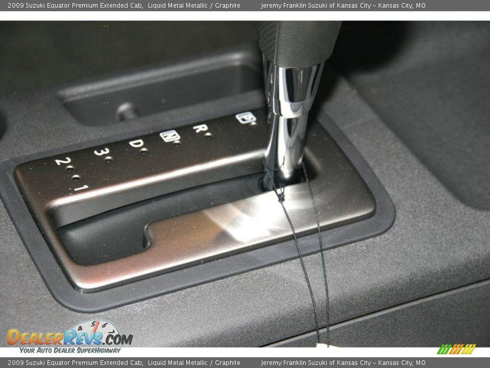2009 Suzuki Equator Premium Extended Cab Liquid Metal Metallic / Graphite Photo #11