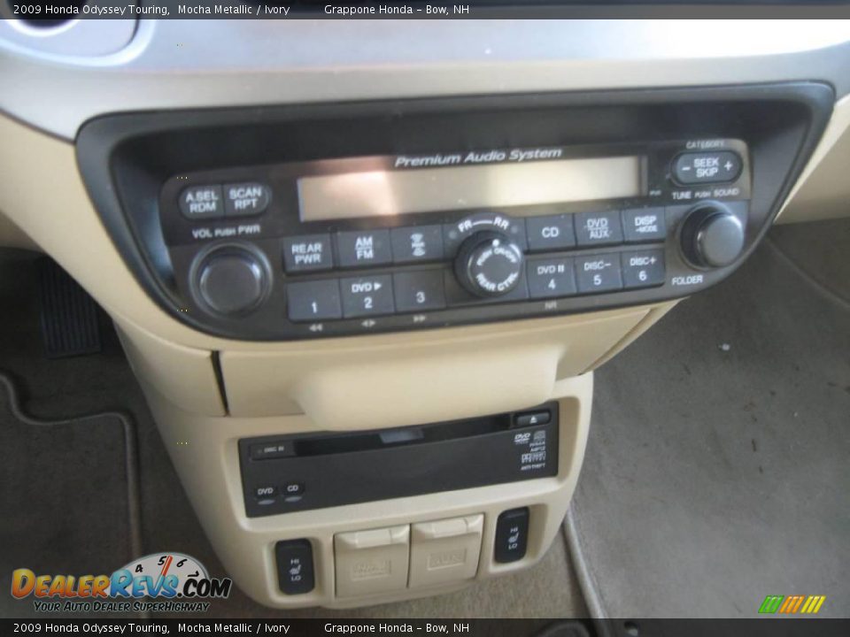 2009 Honda Odyssey Touring Mocha Metallic / Ivory Photo #22