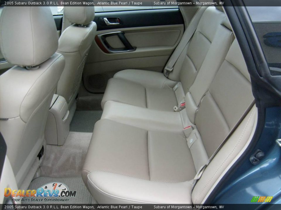 2005 Subaru Outback 3.0 R L.L. Bean Edition Wagon Atlantic Blue Pearl / Taupe Photo #13