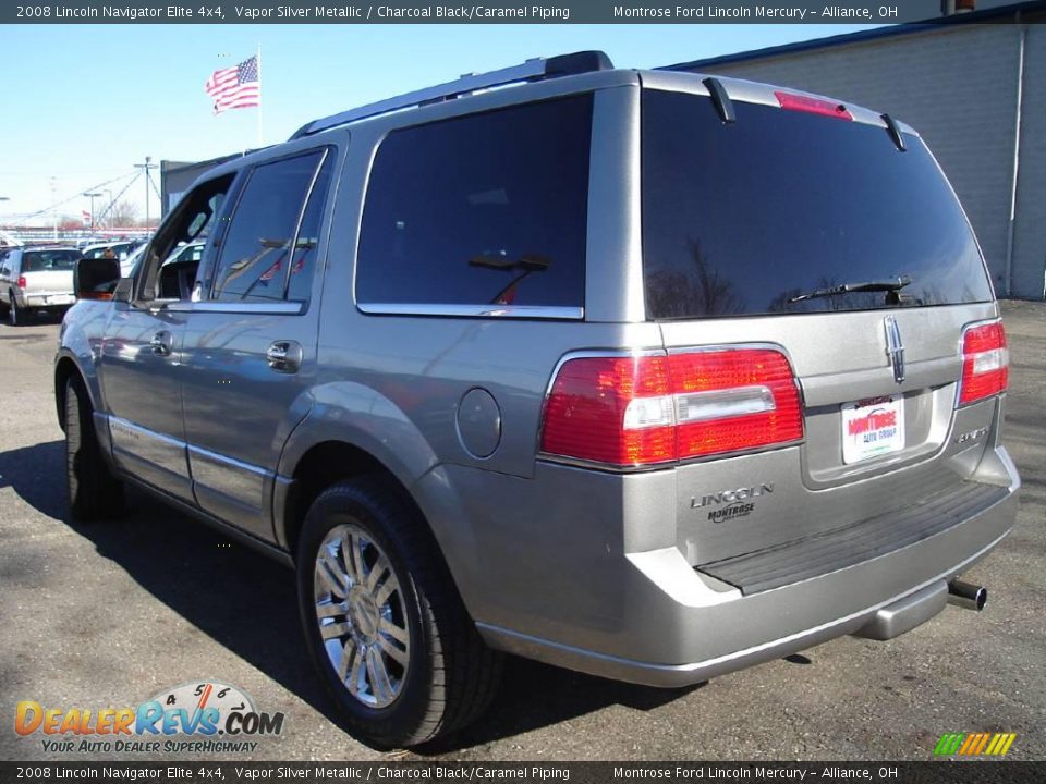 2008 Lincoln Navigator Elite 4x4 Vapor Silver Metallic / Charcoal Black/Caramel Piping Photo #3
