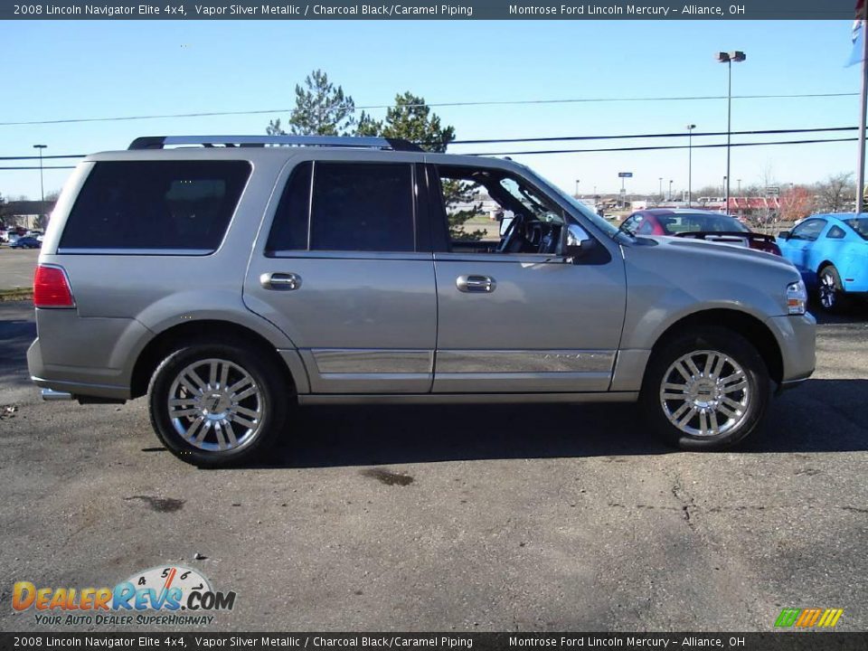2008 Lincoln Navigator Elite 4x4 Vapor Silver Metallic / Charcoal Black/Caramel Piping Photo #6
