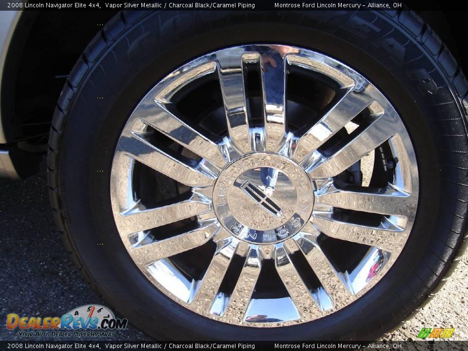2008 Lincoln Navigator Elite 4x4 Vapor Silver Metallic / Charcoal Black/Caramel Piping Photo #12