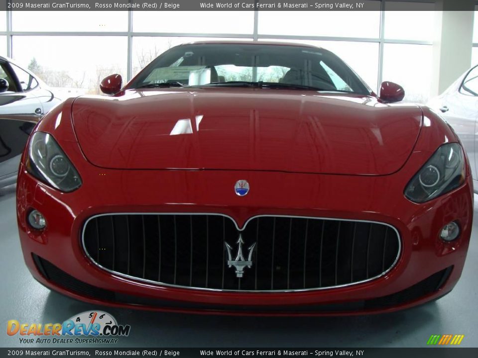2009 Maserati GranTurismo Rosso Mondiale (Red) / Beige Photo #2