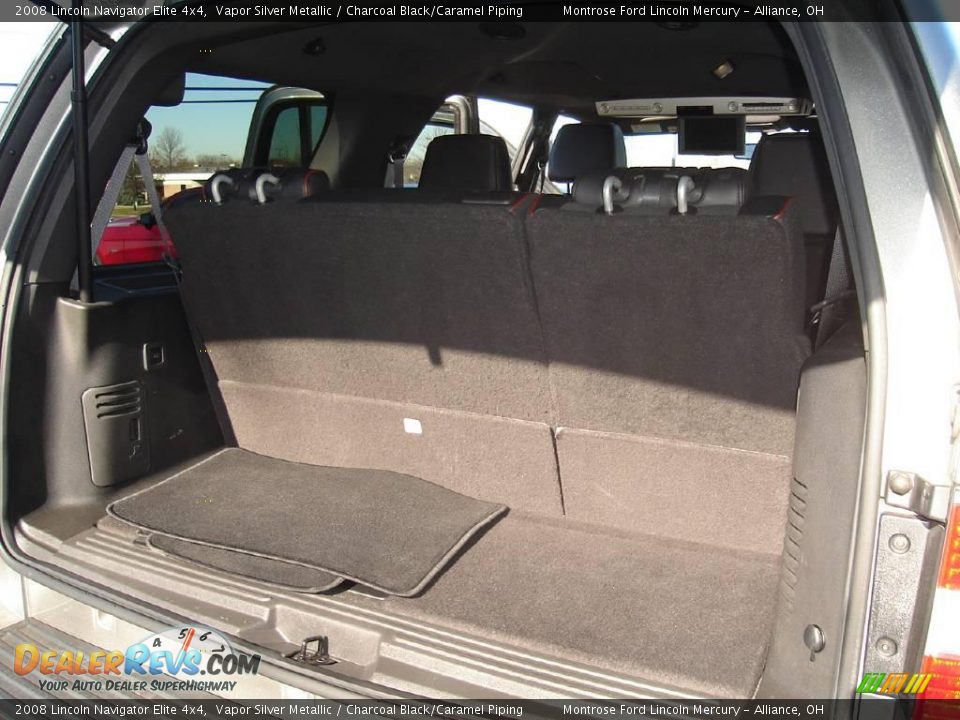 2008 Lincoln Navigator Elite 4x4 Vapor Silver Metallic / Charcoal Black/Caramel Piping Photo #20