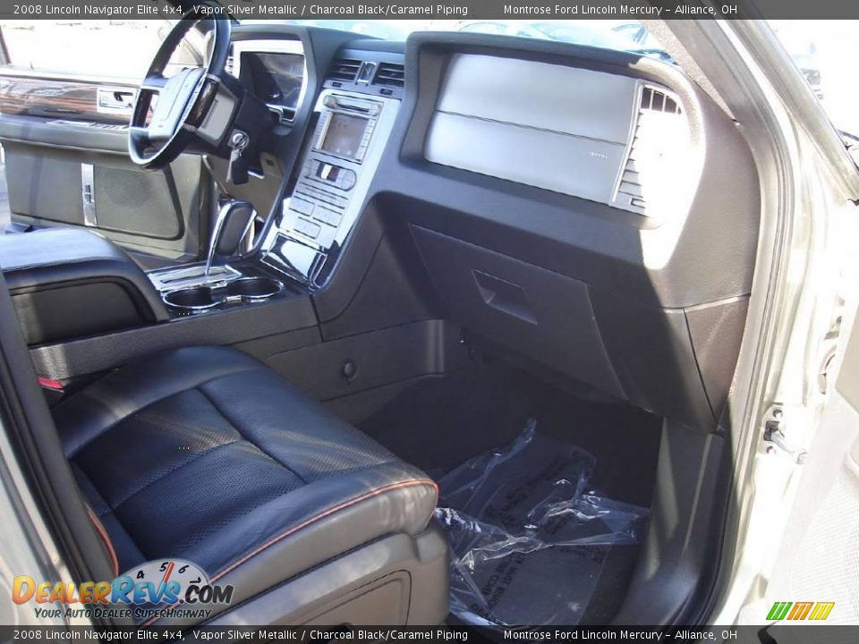 2008 Lincoln Navigator Elite 4x4 Vapor Silver Metallic / Charcoal Black/Caramel Piping Photo #26
