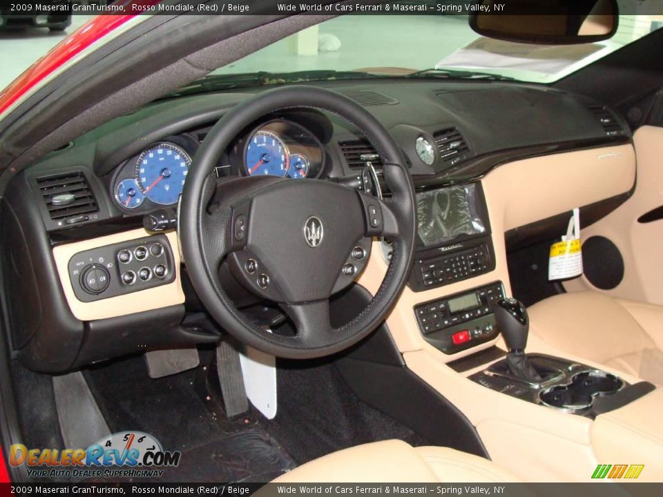 Dashboard of 2009 Maserati GranTurismo  Photo #13