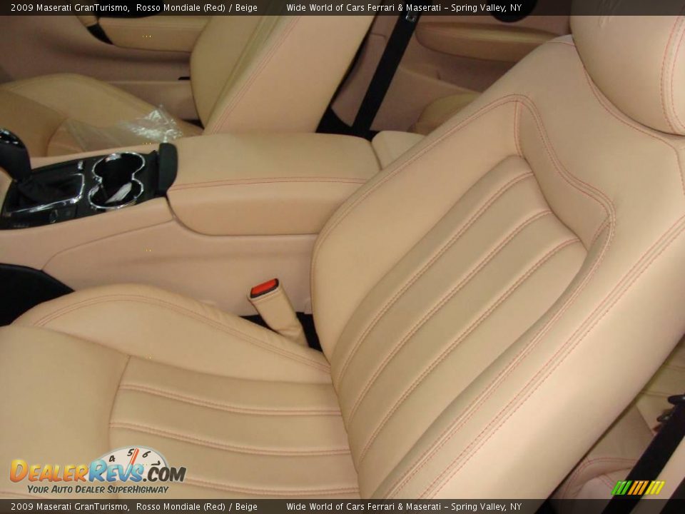 Beige Interior - 2009 Maserati GranTurismo  Photo #14