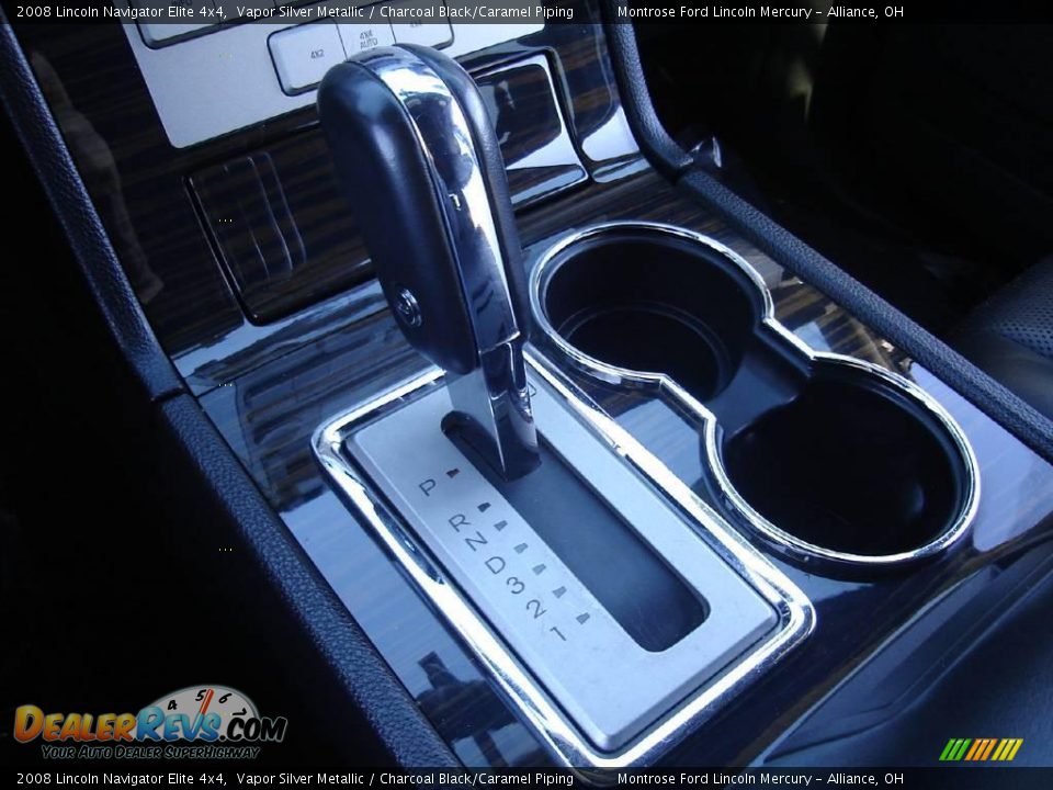 2008 Lincoln Navigator Elite 4x4 Vapor Silver Metallic / Charcoal Black/Caramel Piping Photo #36