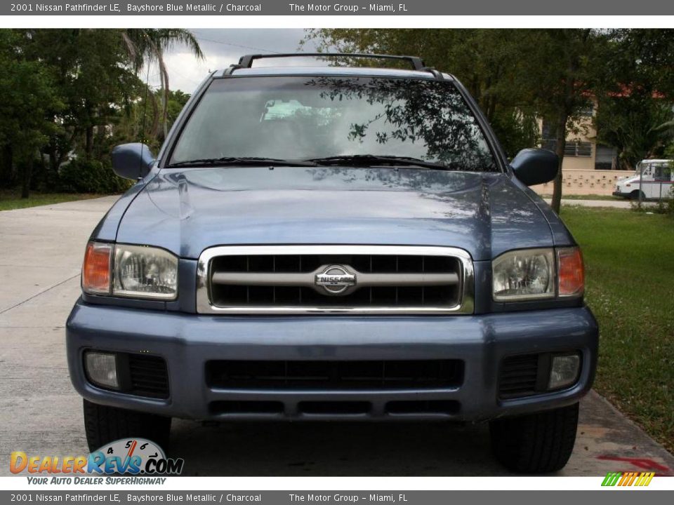 2001 Nissan Pathfinder LE Bayshore Blue Metallic / Charcoal Photo #14