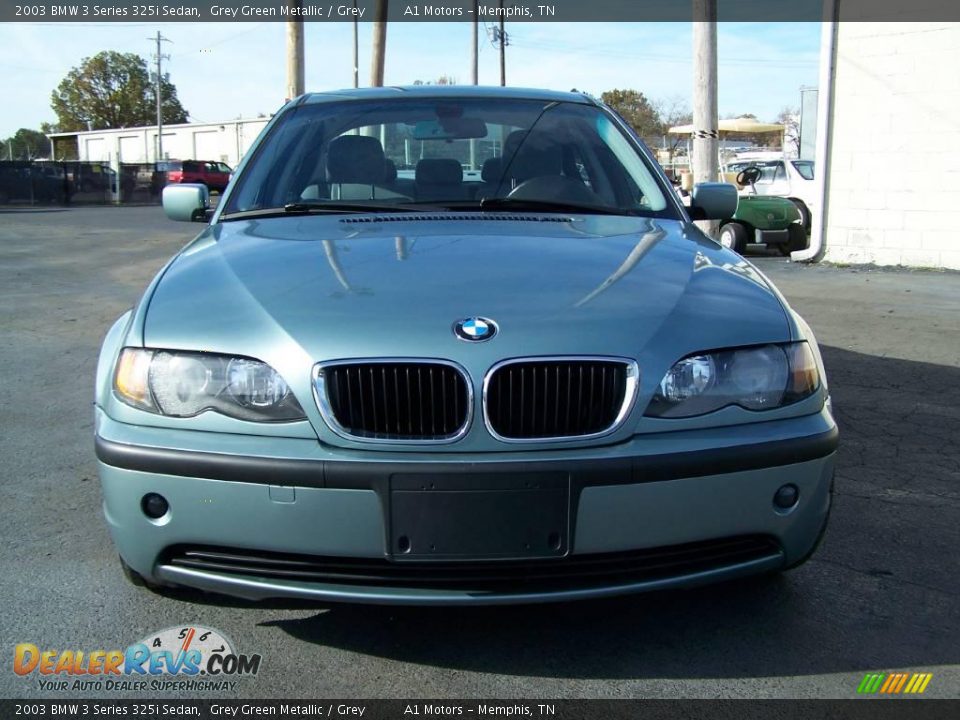 2003 BMW 3 Series 325i Sedan Grey Green Metallic / Grey Photo #2