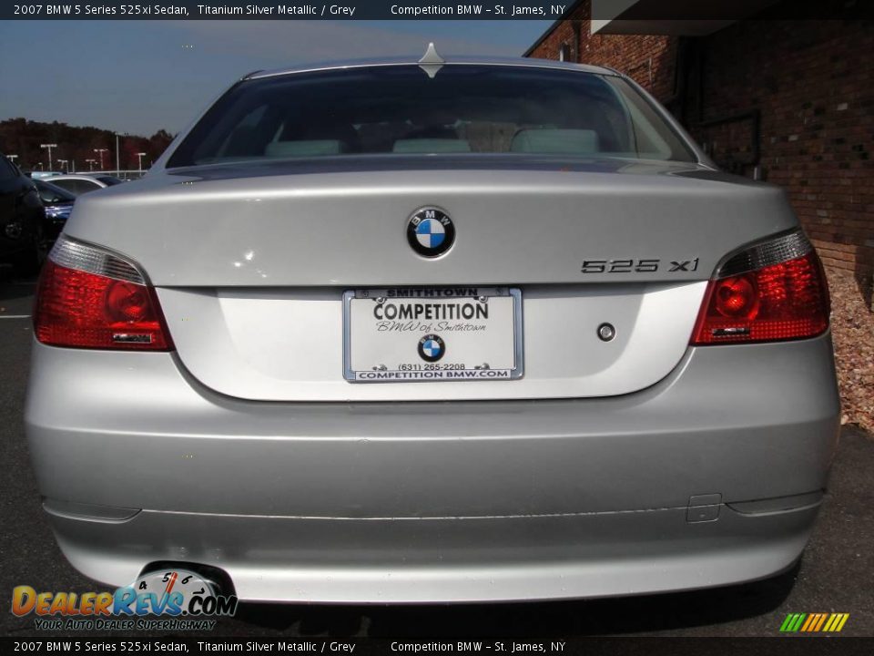2007 BMW 5 Series 525xi Sedan Titanium Silver Metallic / Grey Photo #5