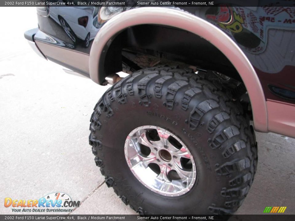 2002 Ford F150 Lariat SuperCrew 4x4 Black / Medium Parchment Photo #10