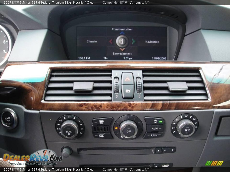 2007 BMW 5 Series 525xi Sedan Titanium Silver Metallic / Grey Photo #13