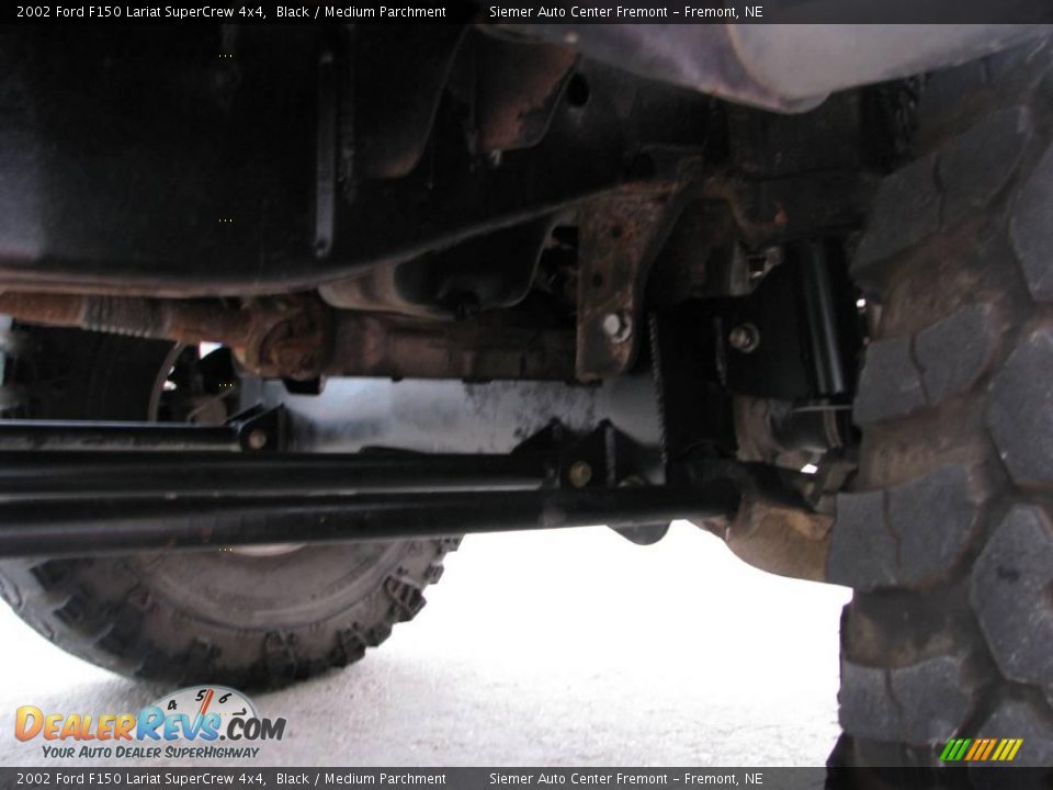 2002 Ford F150 Lariat SuperCrew 4x4 Black / Medium Parchment Photo #12