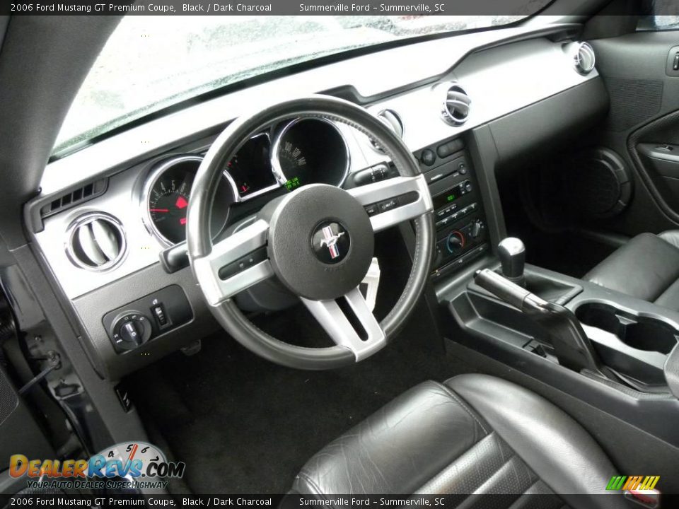 2006 Ford Mustang GT Premium Coupe Black / Dark Charcoal Photo #3