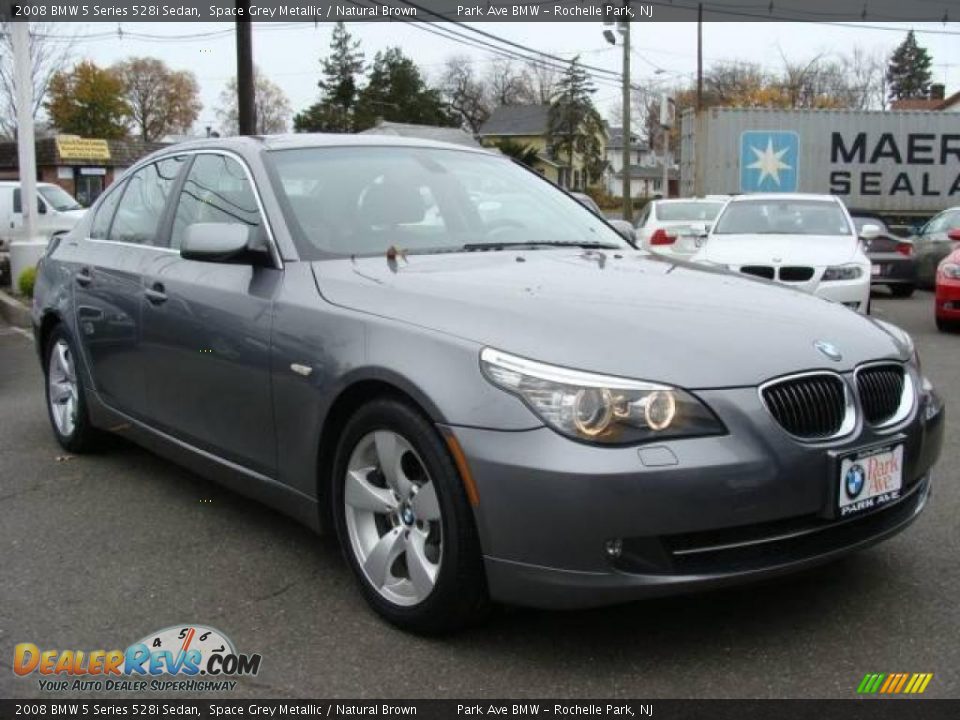 2008 BMW 5 Series 528i Sedan Space Grey Metallic / Natural Brown Photo #2