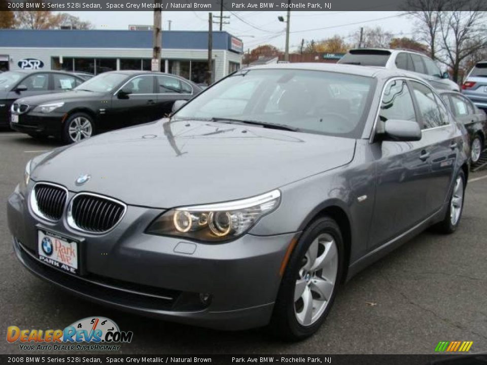2008 BMW 5 Series 528i Sedan Space Grey Metallic / Natural Brown Photo #4