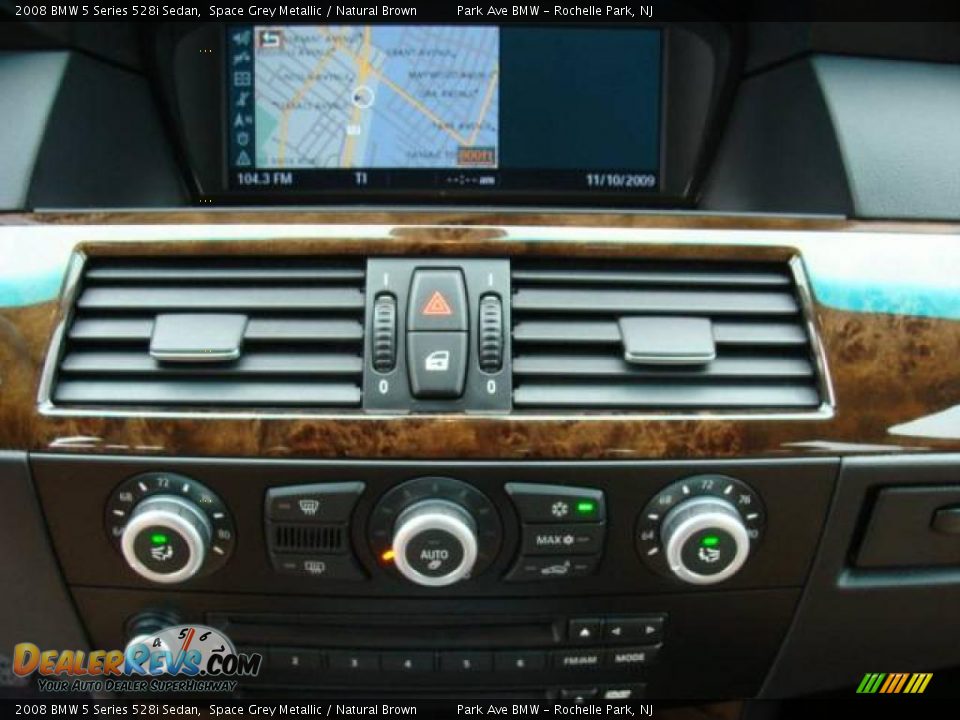 2008 BMW 5 Series 528i Sedan Space Grey Metallic / Natural Brown Photo #15