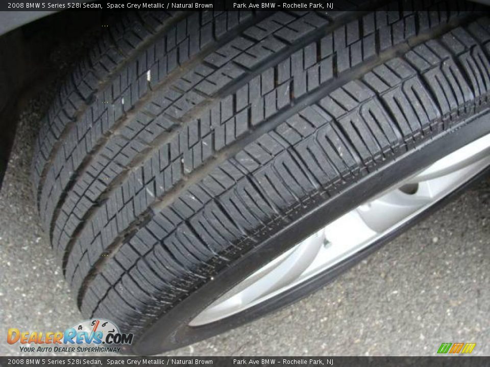 2008 BMW 5 Series 528i Sedan Space Grey Metallic / Natural Brown Photo #24