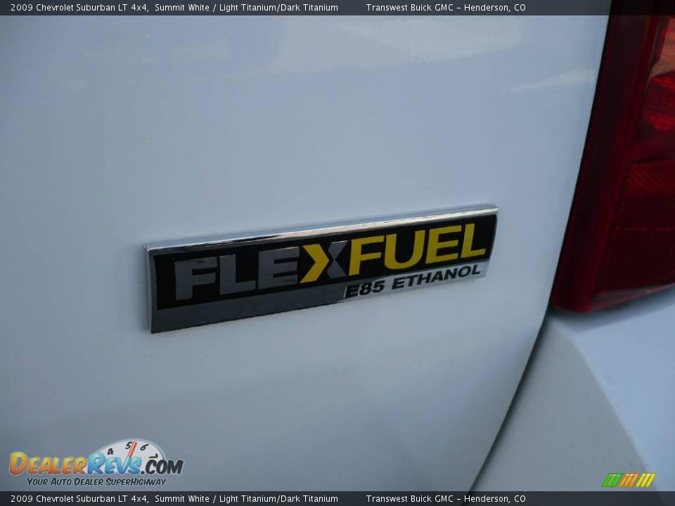 2009 Chevrolet Suburban LT 4x4 Summit White / Light Titanium/Dark Titanium Photo #13