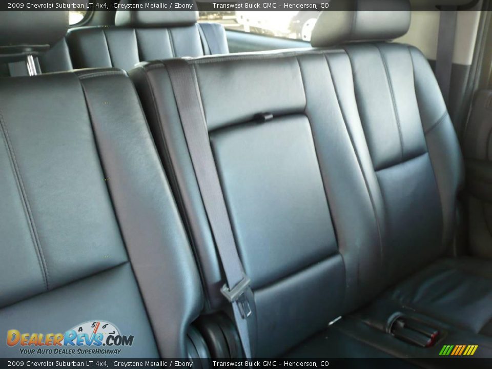 2009 Chevrolet Suburban LT 4x4 Greystone Metallic / Ebony Photo #16