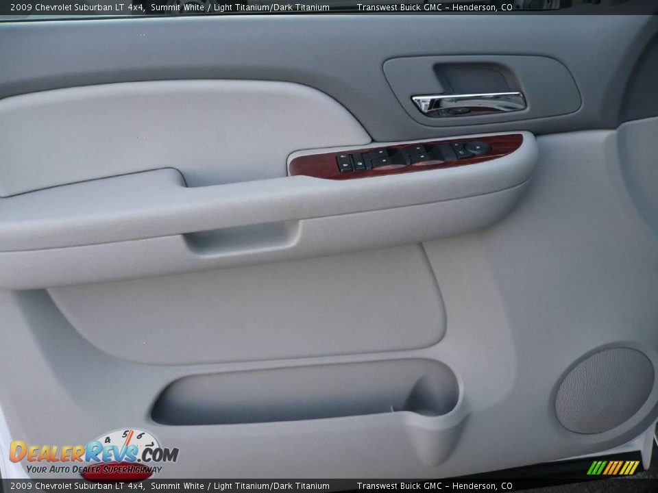 2009 Chevrolet Suburban LT 4x4 Summit White / Light Titanium/Dark Titanium Photo #7