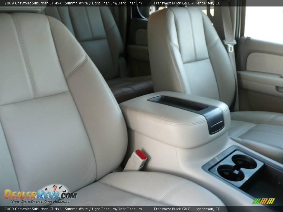 2009 Chevrolet Suburban LT 4x4 Summit White / Light Titanium/Dark Titanium Photo #15