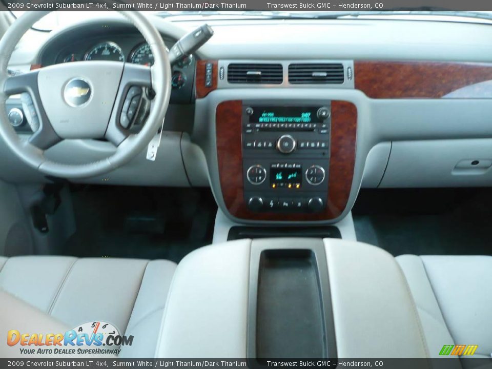 2009 Chevrolet Suburban LT 4x4 Summit White / Light Titanium/Dark Titanium Photo #17