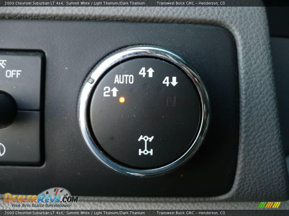 2009 Chevrolet Suburban LT 4x4 Summit White / Light Titanium/Dark Titanium Photo #24