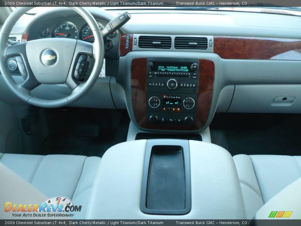 2009 Chevrolet Suburban LT 4x4 Dark Cherry Metallic / Light Titanium/Dark Titanium Photo #16