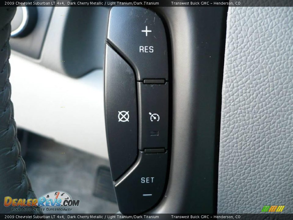 2009 Chevrolet Suburban LT 4x4 Dark Cherry Metallic / Light Titanium/Dark Titanium Photo #24