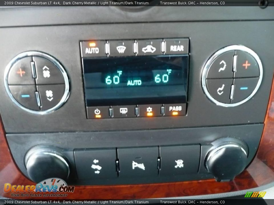 2009 Chevrolet Suburban LT 4x4 Dark Cherry Metallic / Light Titanium/Dark Titanium Photo #29