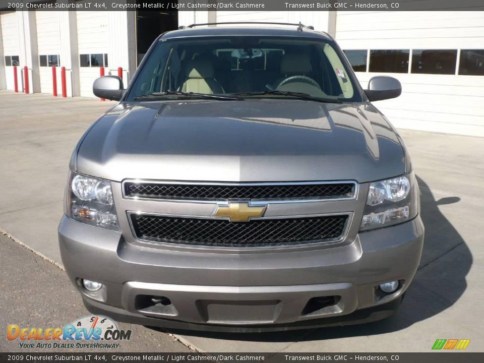 2009 Chevrolet Suburban LT 4x4 Greystone Metallic / Light Cashmere/Dark Cashmere Photo #2