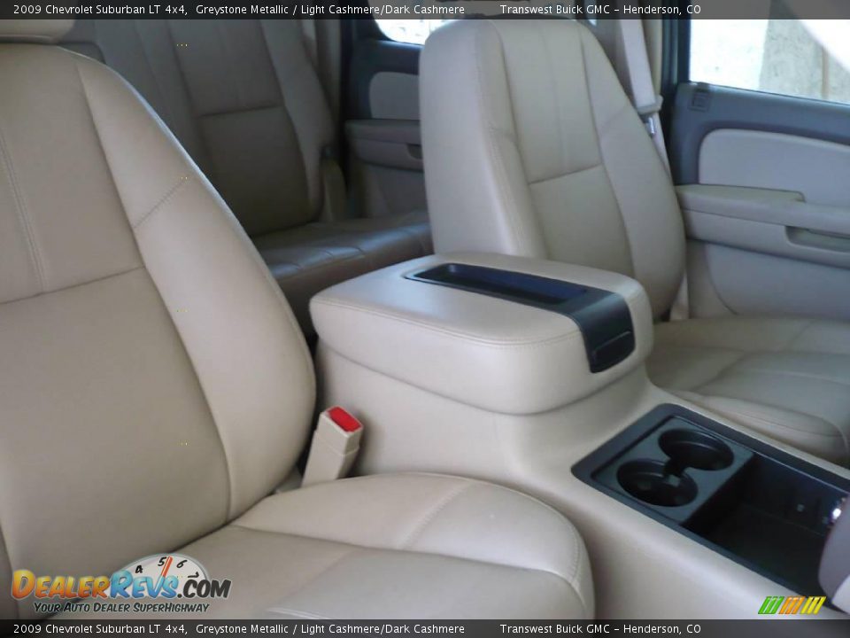 2009 Chevrolet Suburban LT 4x4 Greystone Metallic / Light Cashmere/Dark Cashmere Photo #15