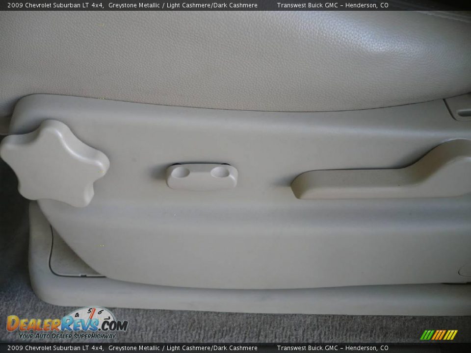 2009 Chevrolet Suburban LT 4x4 Greystone Metallic / Light Cashmere/Dark Cashmere Photo #23