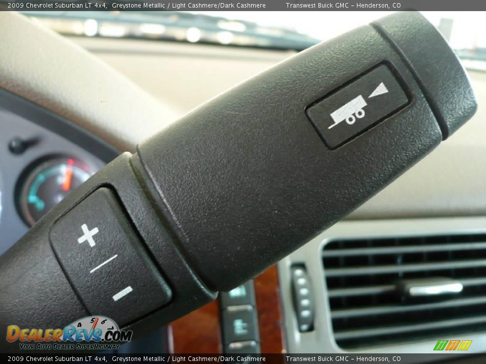 2009 Chevrolet Suburban LT 4x4 Greystone Metallic / Light Cashmere/Dark Cashmere Photo #27