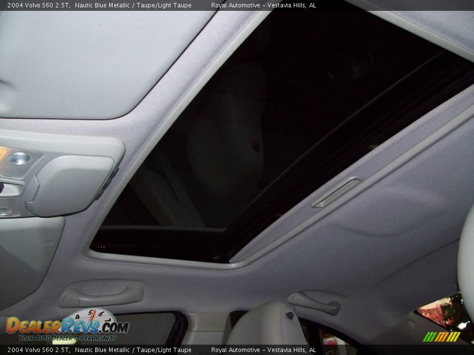 2004 Volvo S60 2.5T Nautic Blue Metallic / Taupe/Light Taupe Photo #15