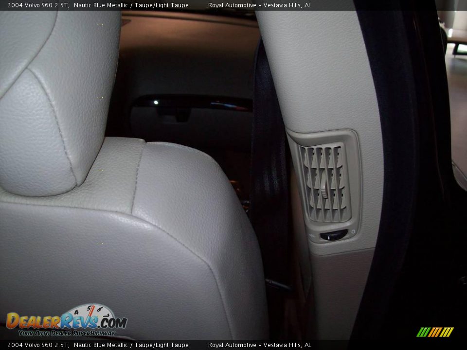 2004 Volvo S60 2.5T Nautic Blue Metallic / Taupe/Light Taupe Photo #22