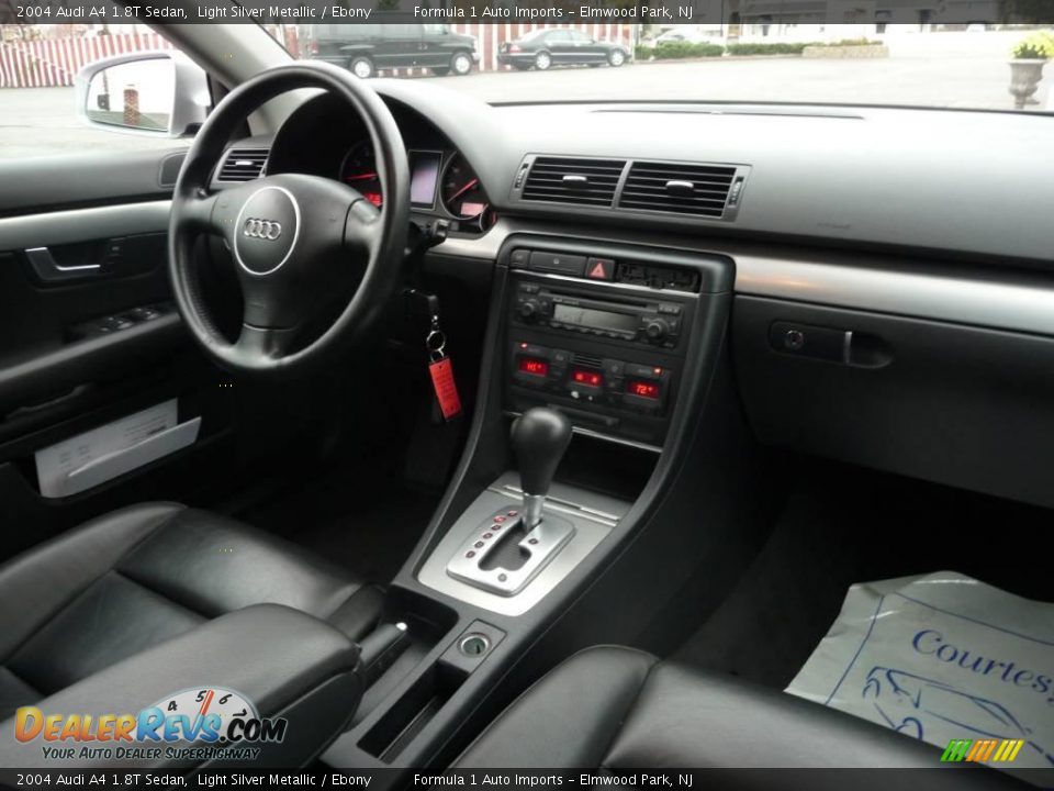 2004 Audi A4 1.8T Sedan Light Silver Metallic / Ebony Photo #6