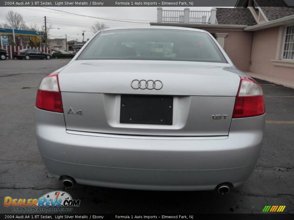 2004 Audi A4 1.8T Sedan Light Silver Metallic / Ebony Photo #13