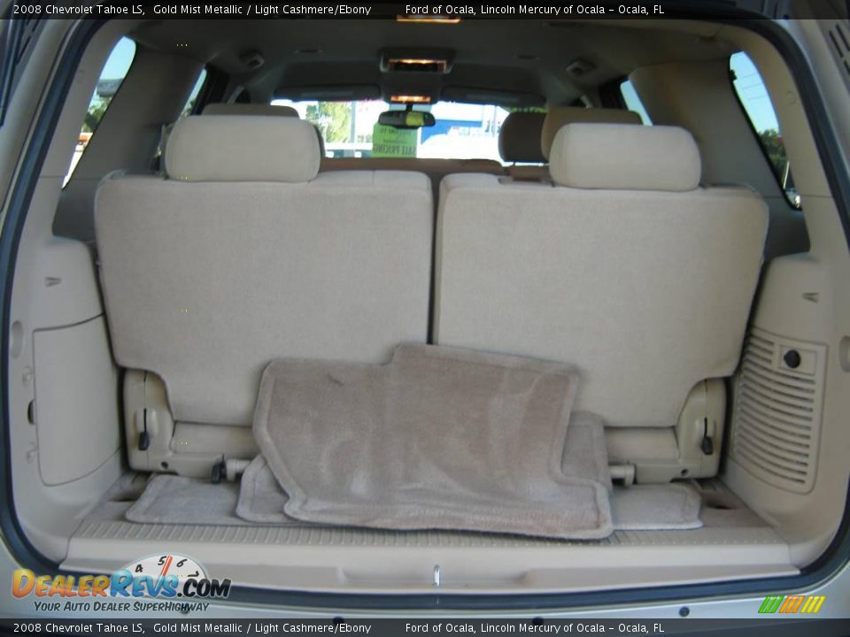 2008 Chevrolet Tahoe LS Gold Mist Metallic / Light Cashmere/Ebony Photo #26