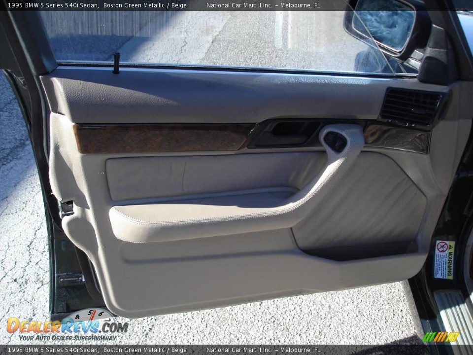1995 BMW 5 Series 540i Sedan Boston Green Metallic / Beige Photo #15