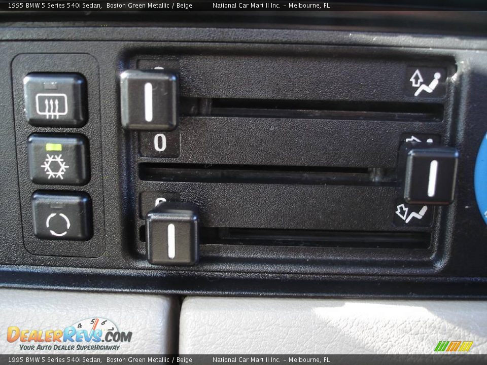 1995 BMW 5 Series 540i Sedan Boston Green Metallic / Beige Photo #19